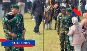 Prajurit TNI AD dipeluk komandan saat kelulusan Prajurit TNI AD dipeluk komandan saat kelulusan