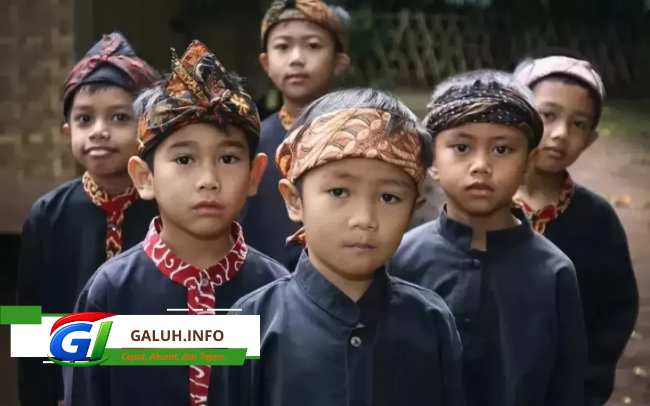 Mengenal arti kata “cuang” dalam bahasa Sunda Ciamis Mengenal arti kata “cuang” dalam bahasa Sunda Ciamis