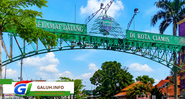 Ciamis terus menjaga citra sebagai daerah bersih dan asri. Budaya gotong royong