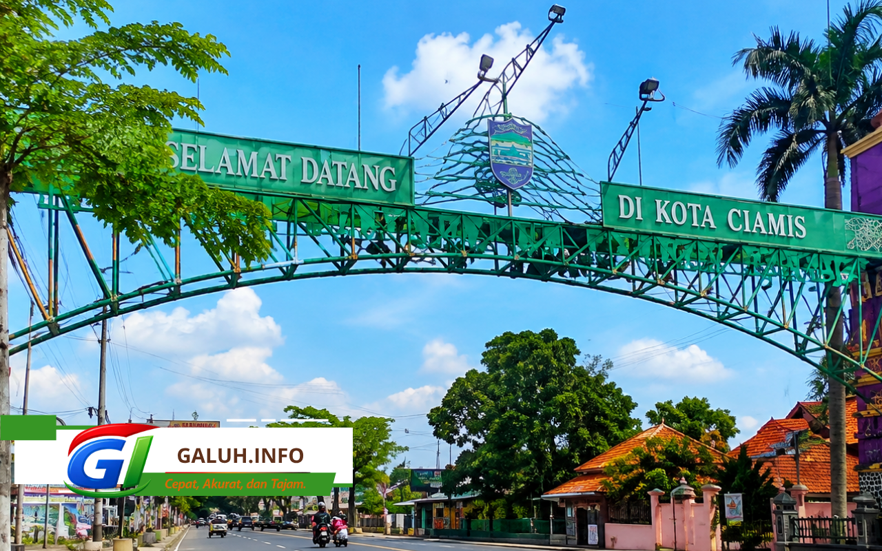 Ciamis terus menjaga citra sebagai daerah bersih dan asri. Budaya gotong royong