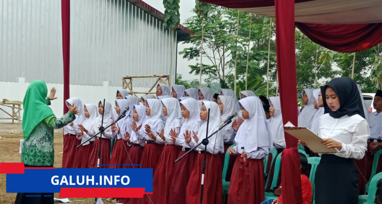 HUT ke-81 RI di Desa Petirhilir Ciamis, Warga Kompak Ikuti Upacara