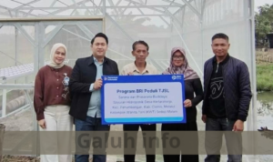 BRI Ciamis Salurkan Bantuan Hidroponik untuk KWT Sedap Malam Panumbangan