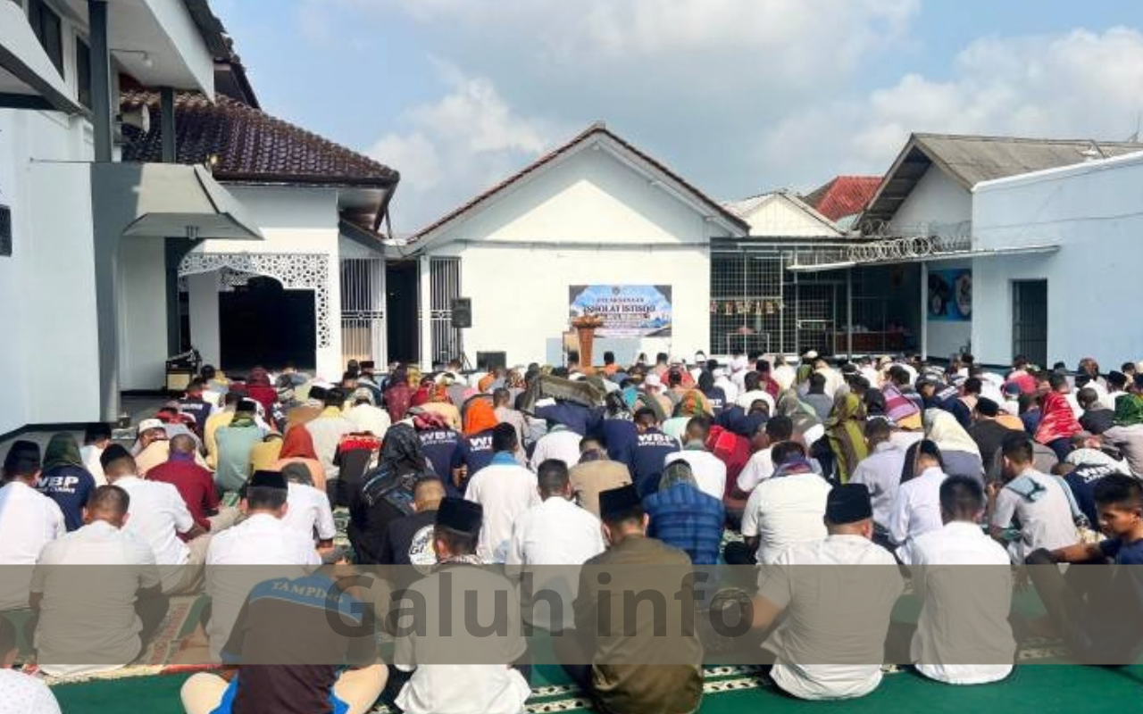 Kemarau Panjang, Petugas dan Warga Binaan Lapas Ciamis Gelar Salat Istisqa