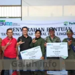 Perhutani KPH Ciamis Salurkan Bantuan TJSL Rp17 Juta untuk Wisata Curug Bojong