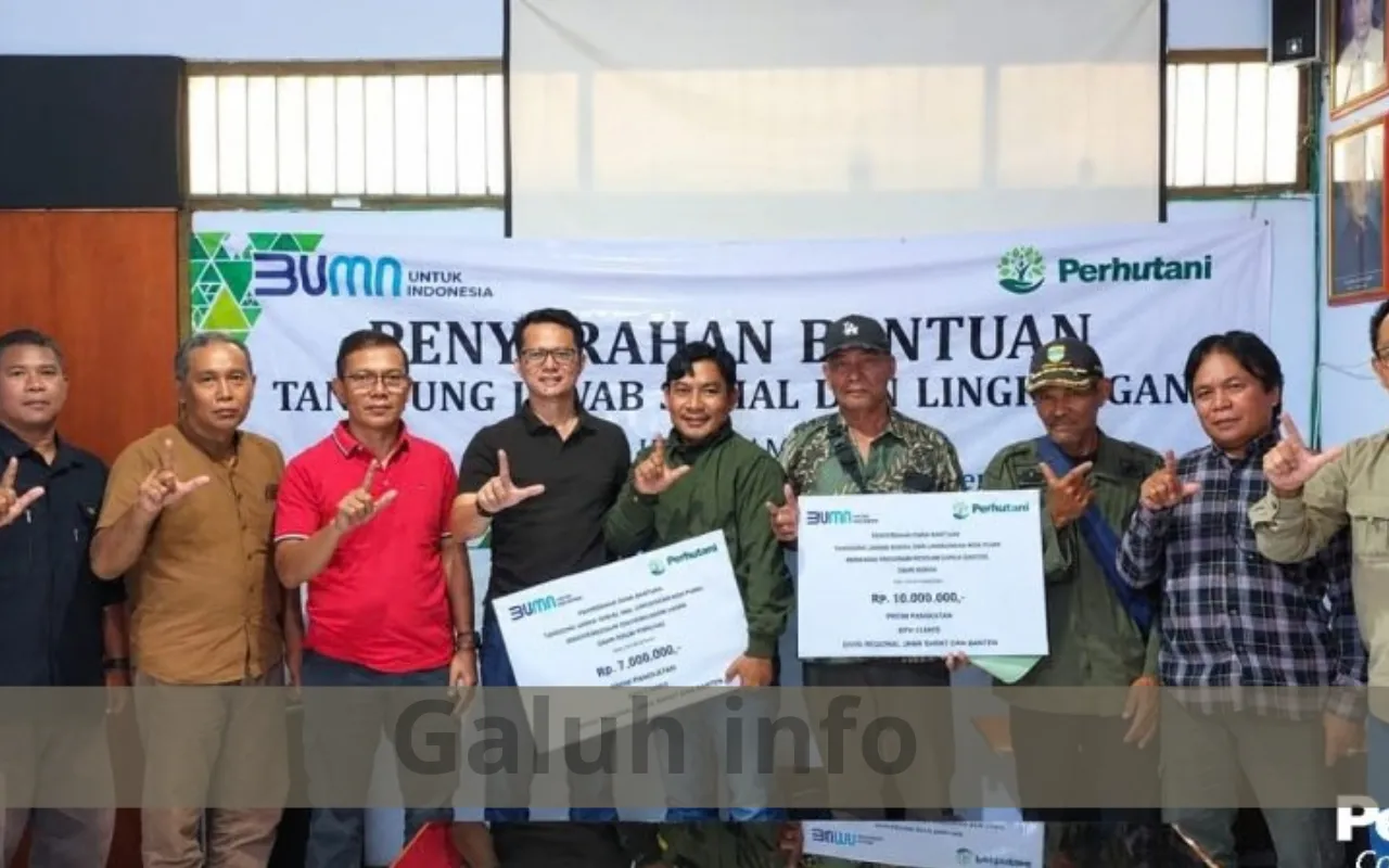 Perhutani KPH Ciamis Salurkan Bantuan TJSL Rp17 Juta untuk Wisata Curug Bojong