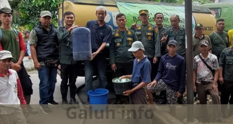 Perhutani KPH Ciamis Salurkan 5.100 Liter Air Bersih untuk Warga Bangunharja