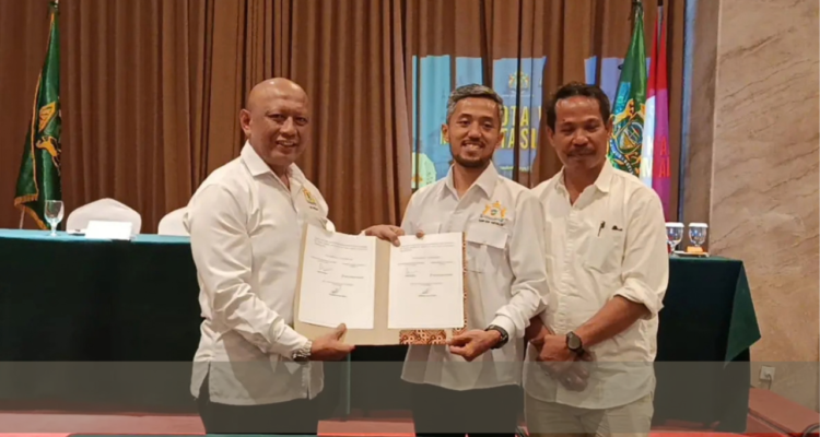 Muhamad Abdul Karim Terpilih Jadi Ketua KADIN Kota Tasikmalaya 2026-2031 Muhamad Abdul Karim Terpilih Jadi Ketua KADIN Kota Tasikmalaya 2026-2031