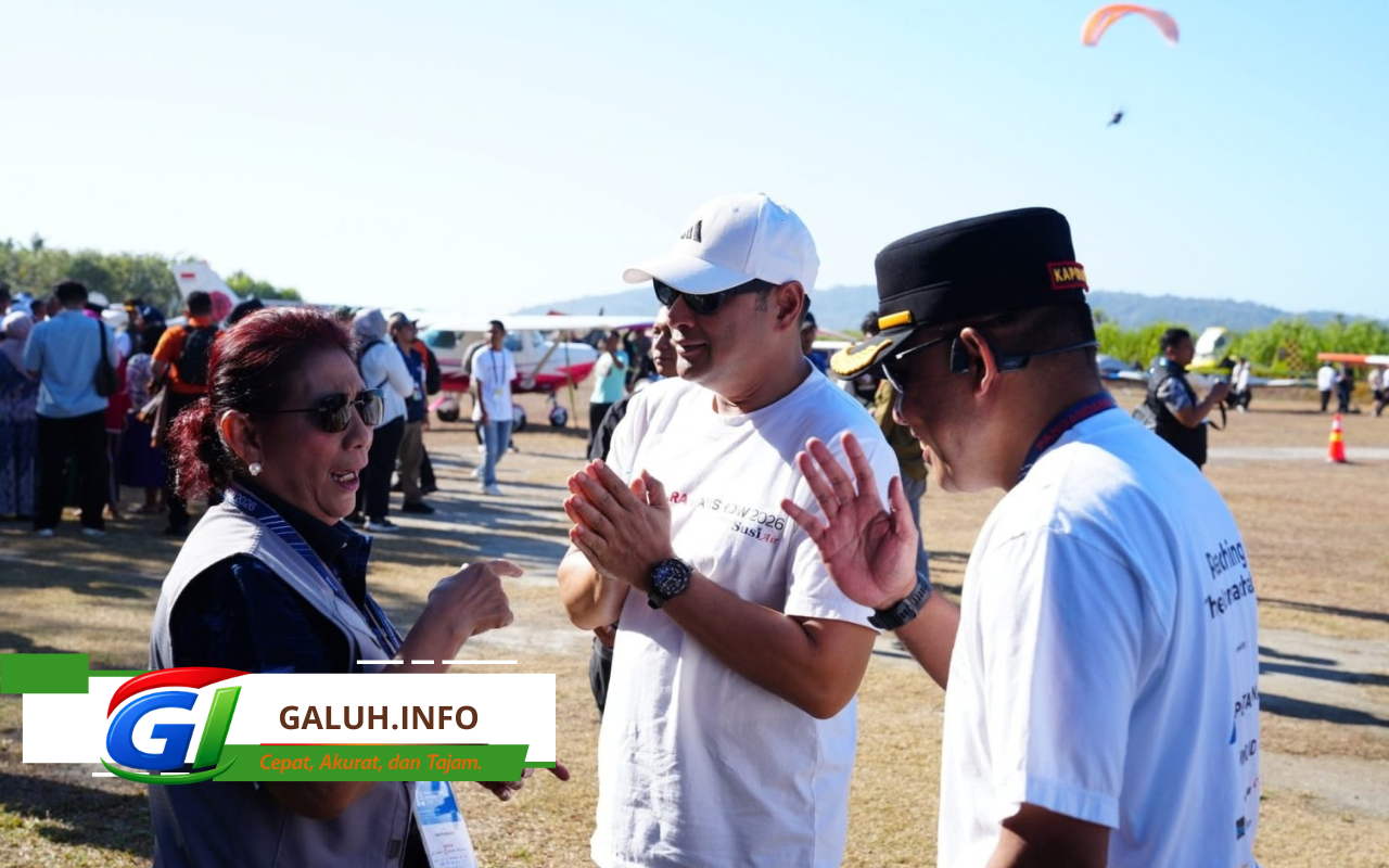 Kapolda Jabar Pipit Rismanto menghadiri Pangandaran Air Show